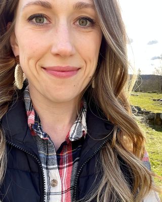 Photo of Taylor Voth, Counselor, MS, LMHCA