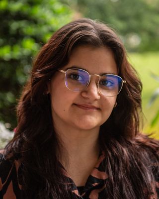 Photo of Teresa Tomas, LCSW Associate, LCSWA