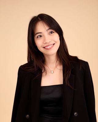 Photo of Ashley Nguyen, Registered Psychotherapist (Qualifying), MACP(C), BA, BSc