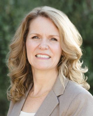 Photo of Sandee Everett, Counselor, MS, ACMHC