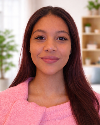 Photo of A Quinones Vang, Pre-Licensed Professional, MA