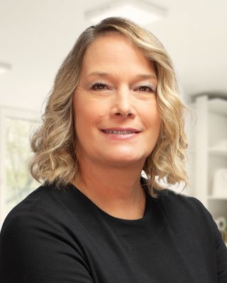 Photo of Tina Zanders, Clinical Social Work/Therapist, MS, , LMSW