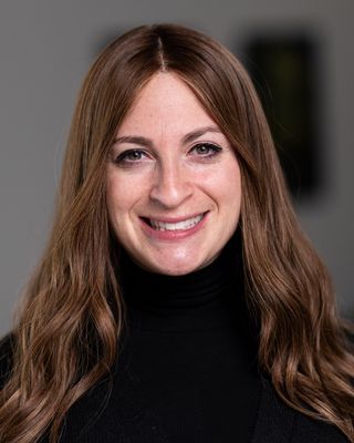 Photo of Esti Weiss, Counselor, LPC