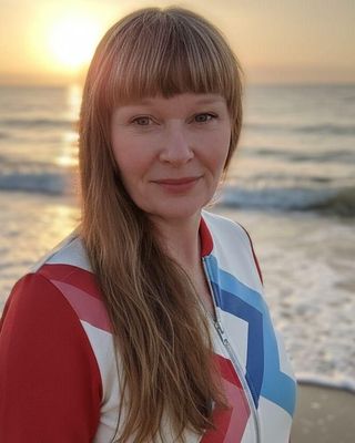 Photo of Carrie Likeness, Marriage & Family Therapist, MA, LMFT