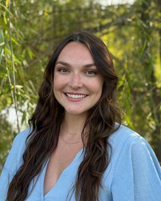 Photo of Alyson Flint, Clinical Social Work/Therapist, MSW, LCSW-A