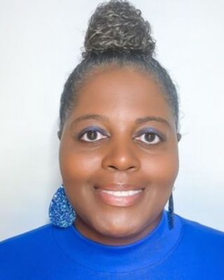 Photo of Tenisha Johnson, Clinical Social Work/Therapist