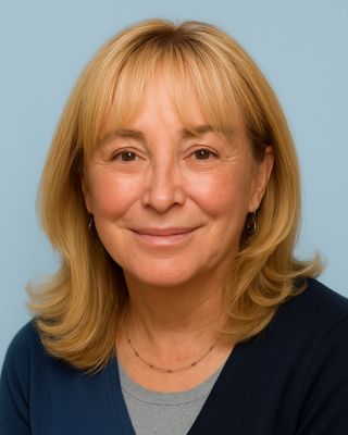 Photo of Marina Auerbach, Psychiatrist, MD, PhD
