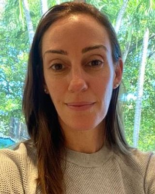 Photo of Dana Hahn, Licensed Mental Health Counselor, LMHC