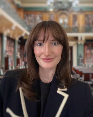 Photo of Marine Vernet, Psychotherapist, MNCPS Acc.