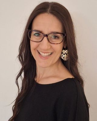 Photo of Dr Shalya Hirschson, Psychologist, PhD, PsyBA General
