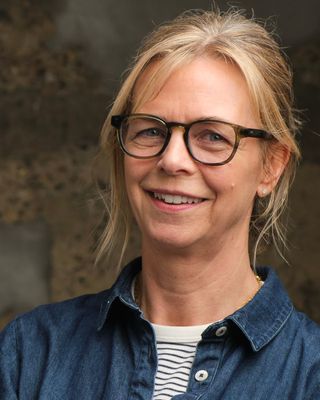 Photo of Anna Ford, Counsellor, MBACP