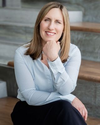Photo of Anne Douglas, Registered Psychotherapist (Qualifying), MDiv, RP (Q)