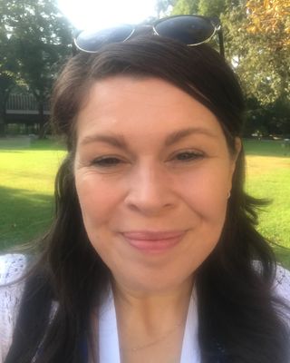 Photo of Sinead Oskan - Pure Counselling & Psychotherapy Ltd , Counsellor, MNCPS Acc.