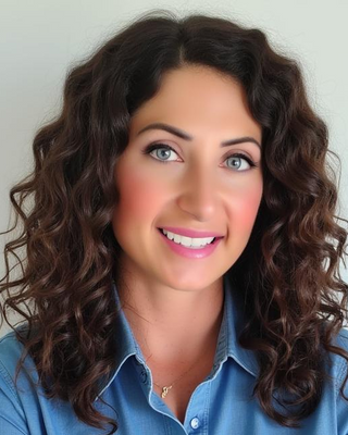 Photo of Sara Arter, Clinical Social Work/Therapist, LCSW