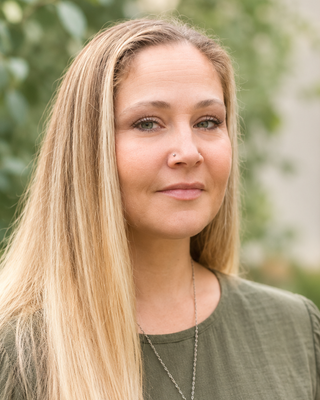 Photo of Angela Bond, Licensed Mental Health Counselor Associate, MA, LMHCA, SUDP