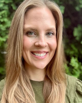 Photo of Theresa Crow, Pre-Licensed Professional