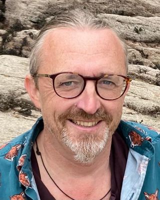 Photo of Chris Smith, Psychotherapist, MNCPS Acc.