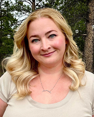 Photo of Nora Kunzmann, Clinical Social Work/Therapist, LCSW
