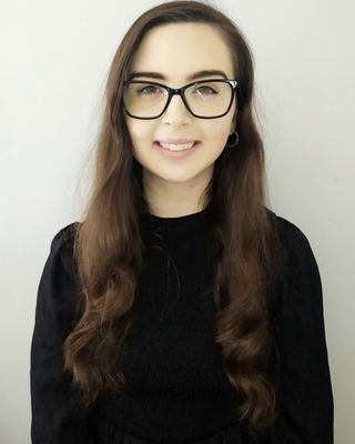 Photo of Dr. Emma Bohan, Psychologist, PsychD, CPsychol PSI