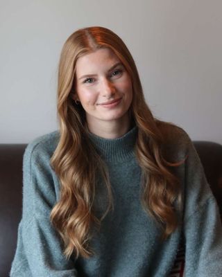 Photo of Sarah Munro, Counsellor, MA, RCC