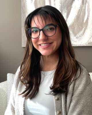 Photo of Melora Andrews, Registered Psychotherapist (Qualifying)