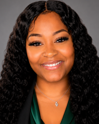 Photo of Akya Robinson - Therabeaute Wellness & Consulting, Clinical Social Work/Therapist, LCSW