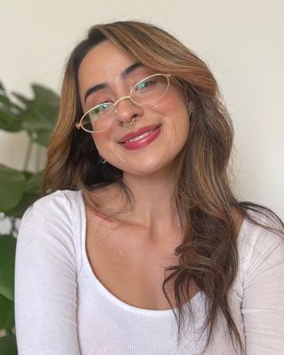 Photo of Natalia Espinosa, Pre-Licensed Professional