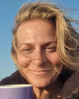 Photo of Madeleine Mansfield, Counsellor, PhD, MBACP