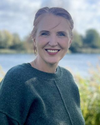 Photo of Rachel John, Psychotherapist, MA, MNCPS Acc.