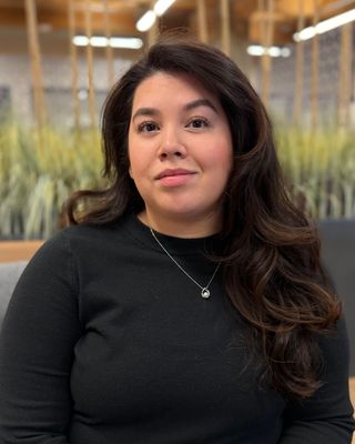 Photo of Veronica Flores, Licensed Clinical Professional Counselor, LCPC, CADC, MA