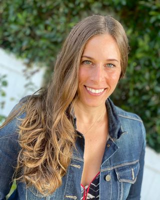 Photo of Sari Tracht, Marriage & Family Therapist Associate in West Hollywood, CA