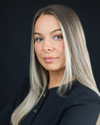 Photo of Tia Donovan, Registered Psychotherapist