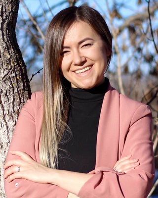 Photo of Dominique Ma, Psychologist in Calgary, AB