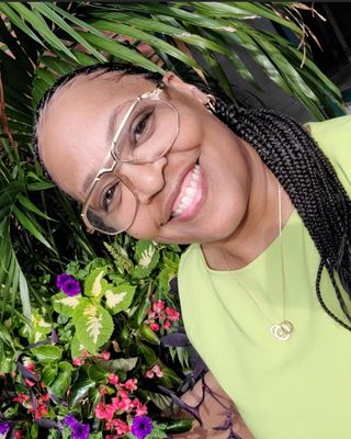 Photo of Dr. Karolyn Webster, Marriage & Family Therapist Associate in Homewood, IL