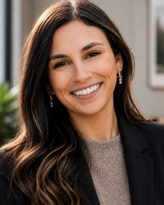 Photo of Hanna Stevens, Counselor, LCPC-C