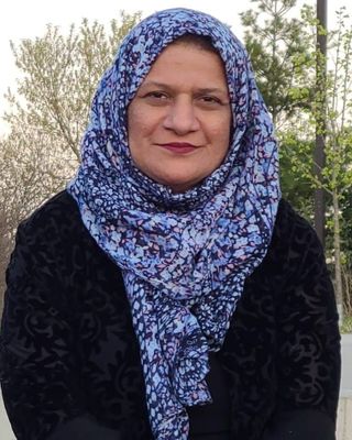 Photo of Zaeema Ahmad, Registered Psychotherapist, PhD