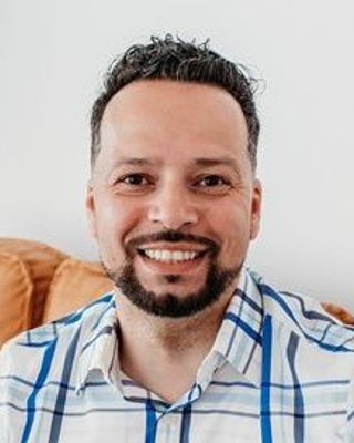 Photo of Eric Vicens, Clinical Social Work/Therapist, LCSW, CFT™