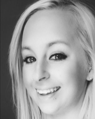 Photo of Elizabeth Mitchell, Pre-Licensed Professional
