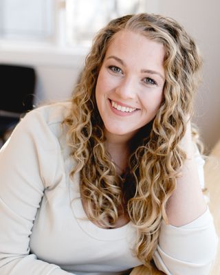 Photo of Emily Huss, Clinical Social Work/Therapist, LMSW, LISW