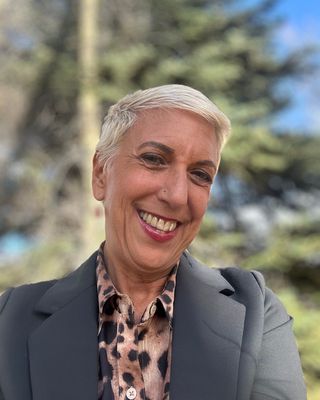 Photo of Olivia Simon, Pre-Licensed Professional