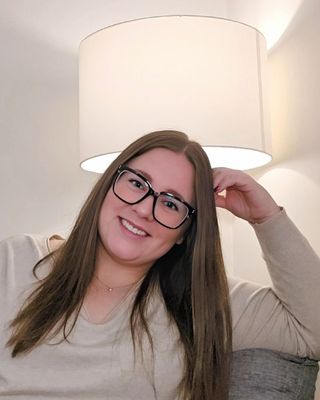 Photo of Emilie Dudman - Emilie Dudman Counselling & Psychotherapy, Registered Social Worker, MSW, RSW