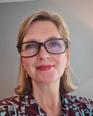 Photo of Debbie Thomas, Psychotherapist, MSc, MUKCP