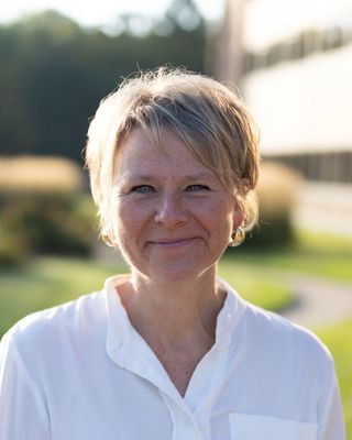 Photo of Christine Osgood, Marriage & Family Therapist, D.Min., LMFT