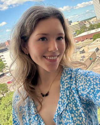 Photo of Elizabeth Gladhart, Limited Licensed Psychologist, LMLP-T
