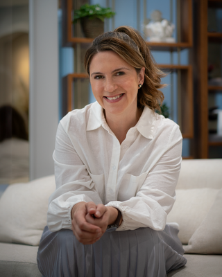 Photo of Emily Pailthorpe, Psychotherapist, MA, MBACP