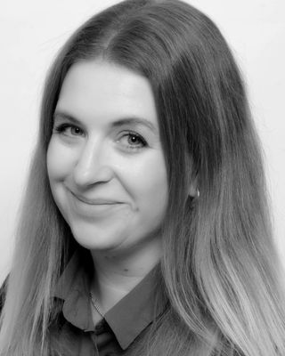 Photo of Laura Goodall, Psychotherapist, MSc