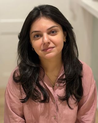 Photo of Kinza Pathan, Psychotherapist, MBACP
