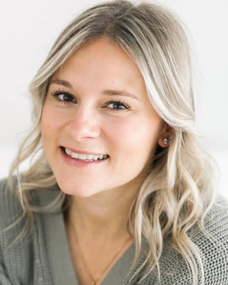 Photo of Joanna Machado, Registered Psychotherapist, MACP, BA(H), EMDR, AF-EMDR