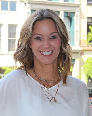 Photo of Lisa B Werth, Clinical Social Work/Therapist, LCSW, LCAC, SAP