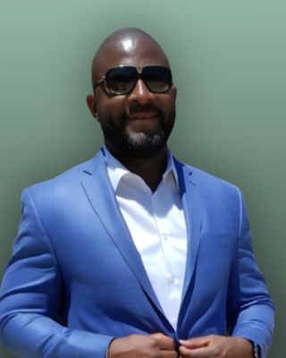 Photo of Temitope Adams, Psychiatric Nurse Practitioner, PMHNP